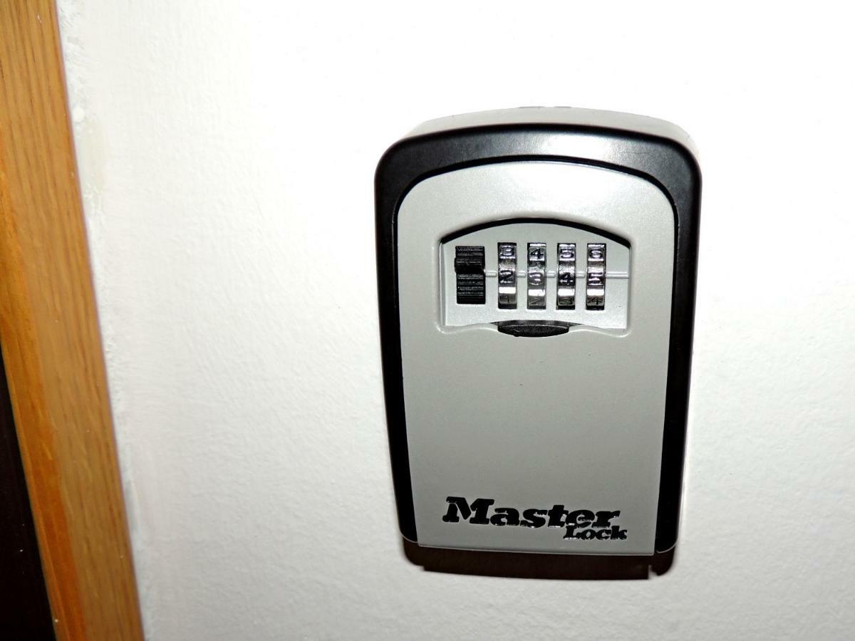 Time Keeper - Self Check In Appartement Osijek Buitenkant foto