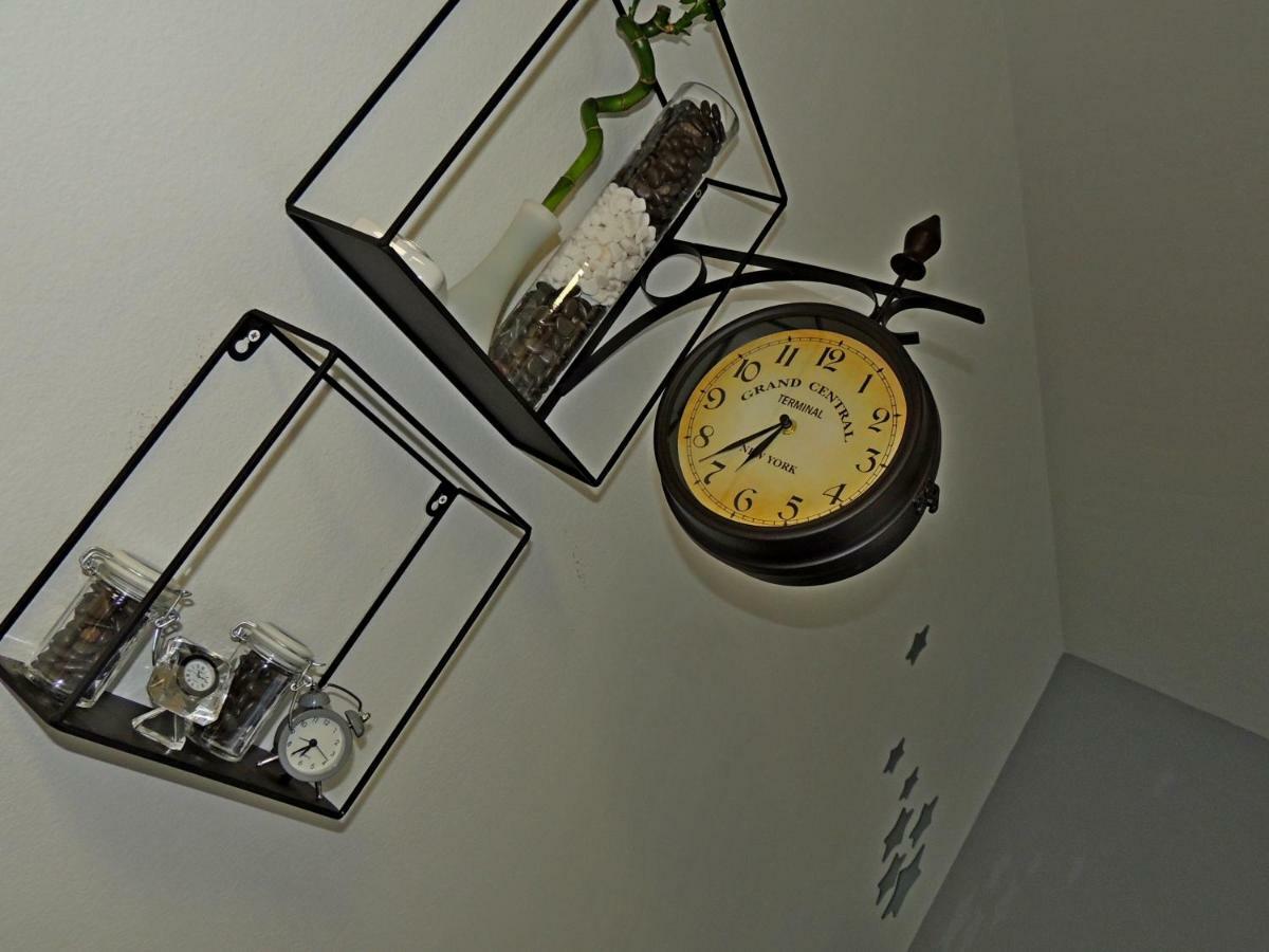 Time Keeper - Self Check In Appartement Osijek Buitenkant foto